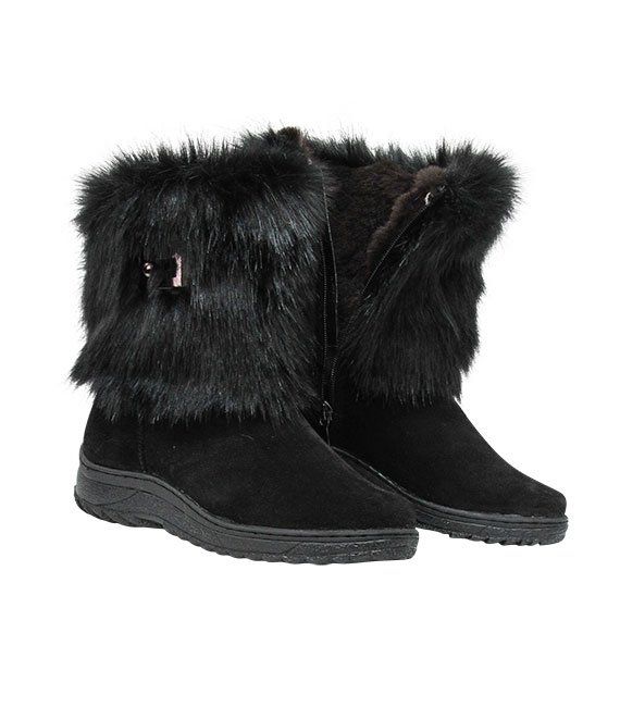 Women's high boots, short with a lock, fluffy